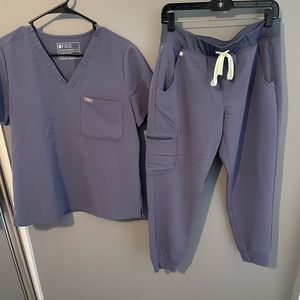 FIGS Zamora limited edition space navy jogger. Medium petite